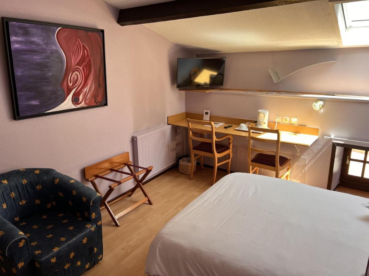 Hostellerie Au Rendez-Vous Des Amis Шомон Екстер'єр фото